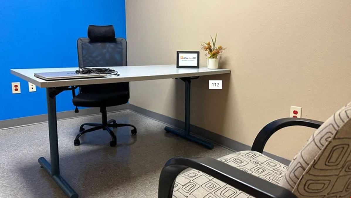 Private Day Office 112