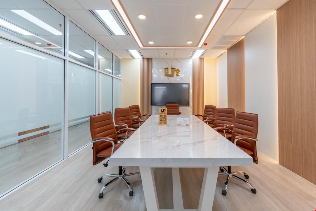 Linuxx Serviced Offices - Vanissa Building 25th Floor