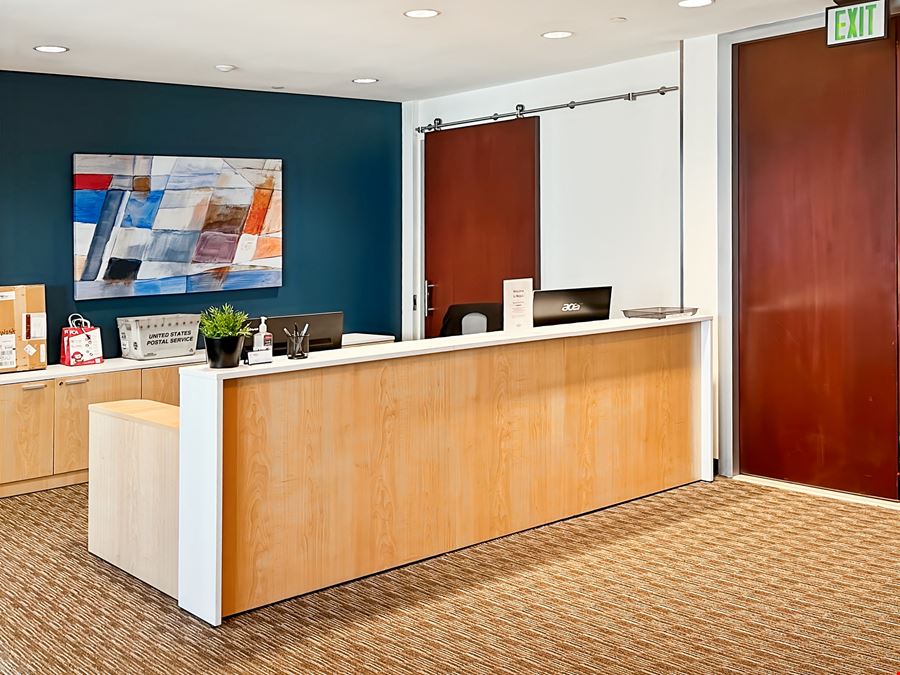 CA, San Diego - 501 W. Broadway