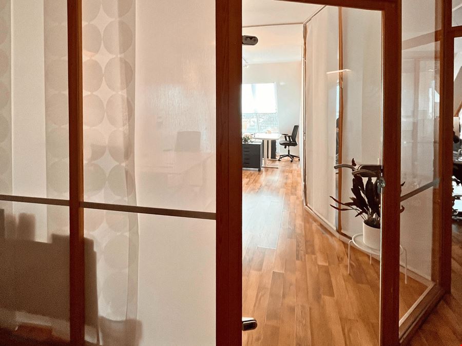 THE GATE BERLIN - Tor 177.04