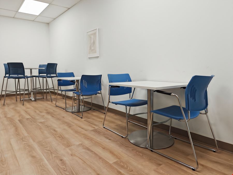 ON, Markham - Woodbine Ave