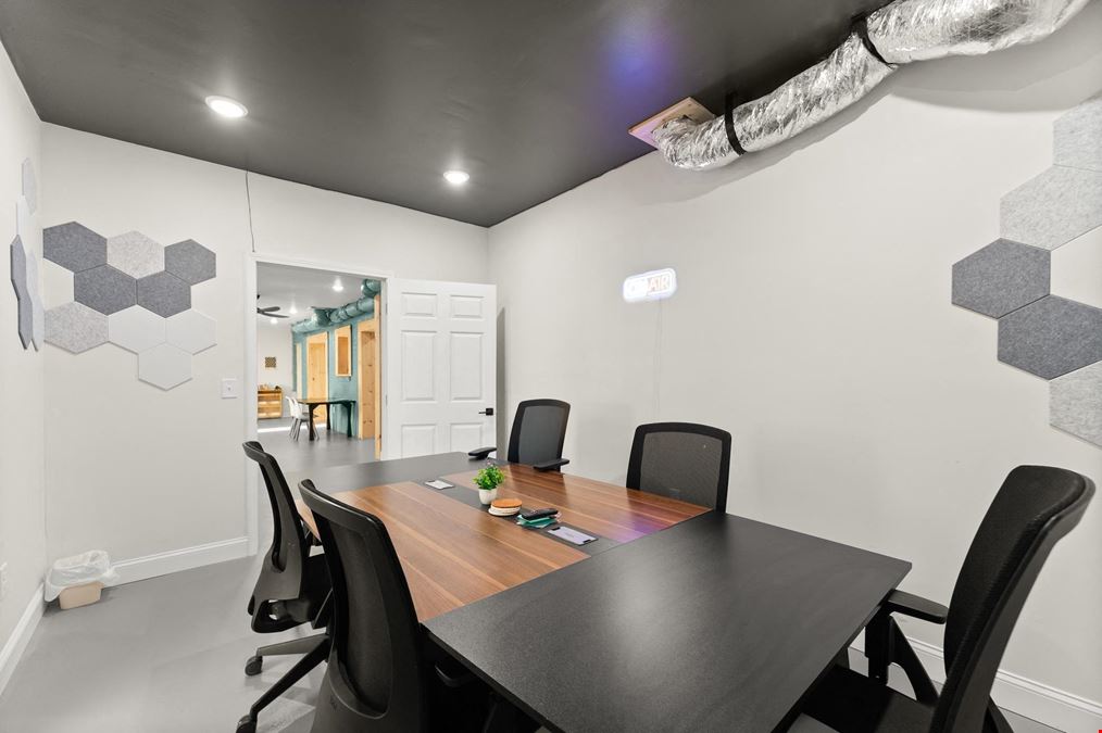 Podcast Room
