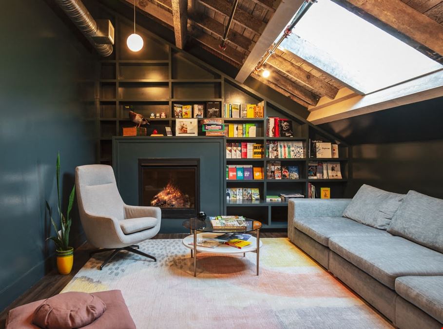 KWENCH Coworking & Culture Club