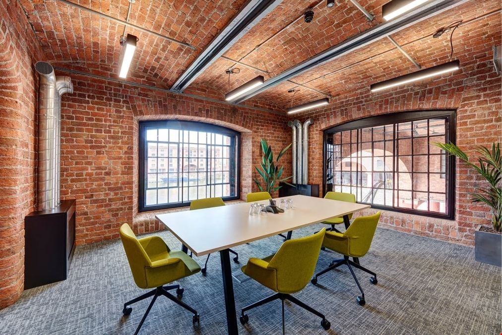 Clockwise - Liverpool