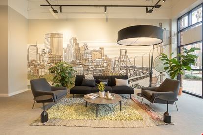 LA, Baton Rouge - 10202 Perkins Rowe