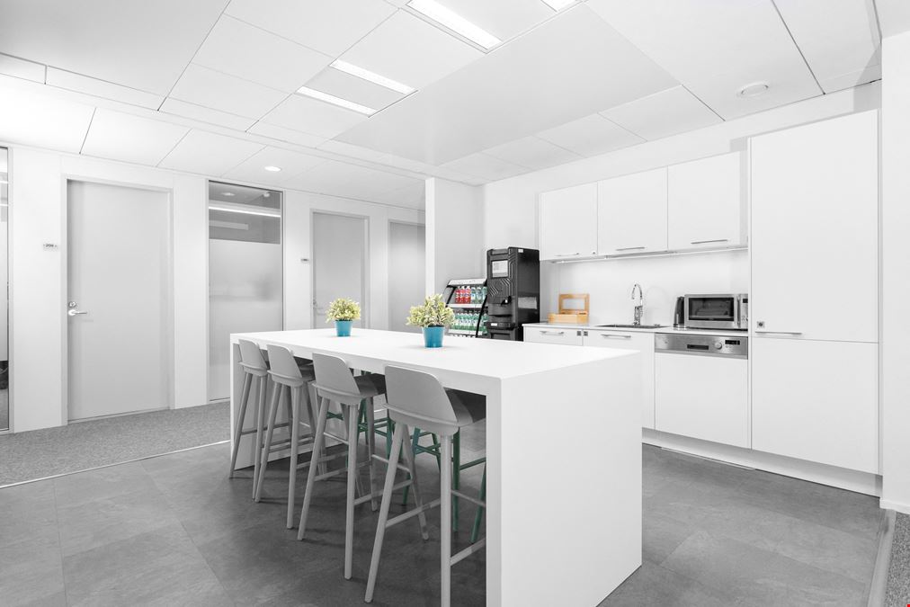 Regus - Farnborough Airport