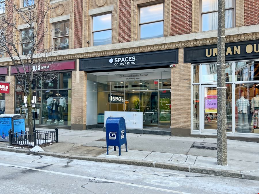 Spaces - Boston - Newbury Street