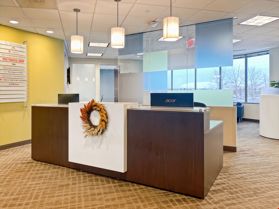 Regus - Glenview - Prairie Glen