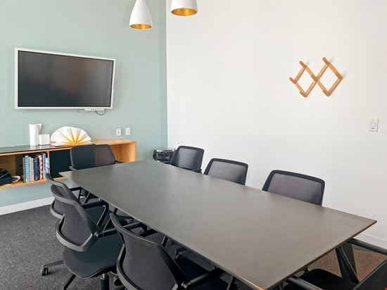 LA, Baton Rouge - 10202 Perkins Rowe