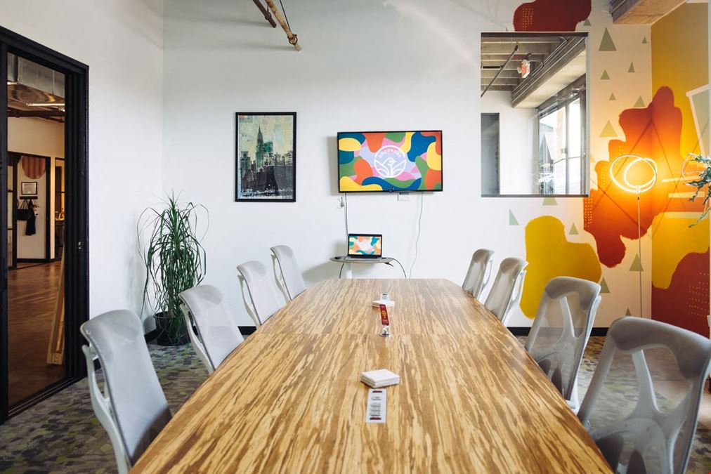Garden City 10 Person Conference Room