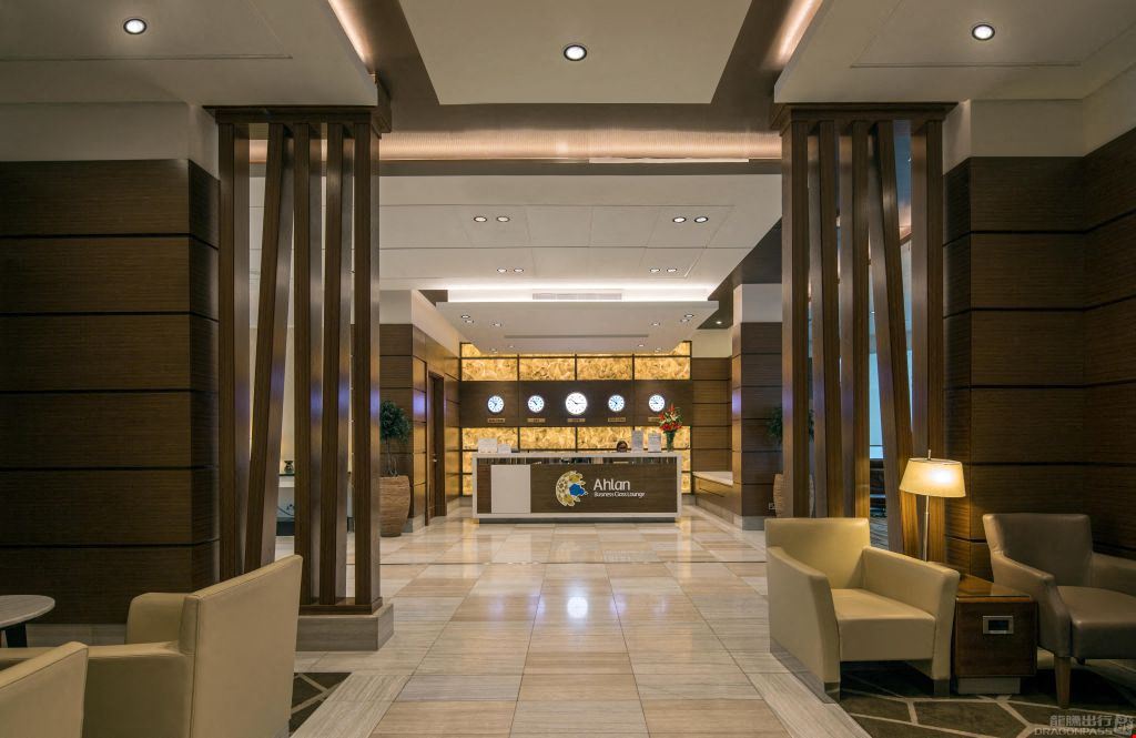 Ahlan Business Class Lounge (Concourse D) Dubai International Airport Terminal 1
