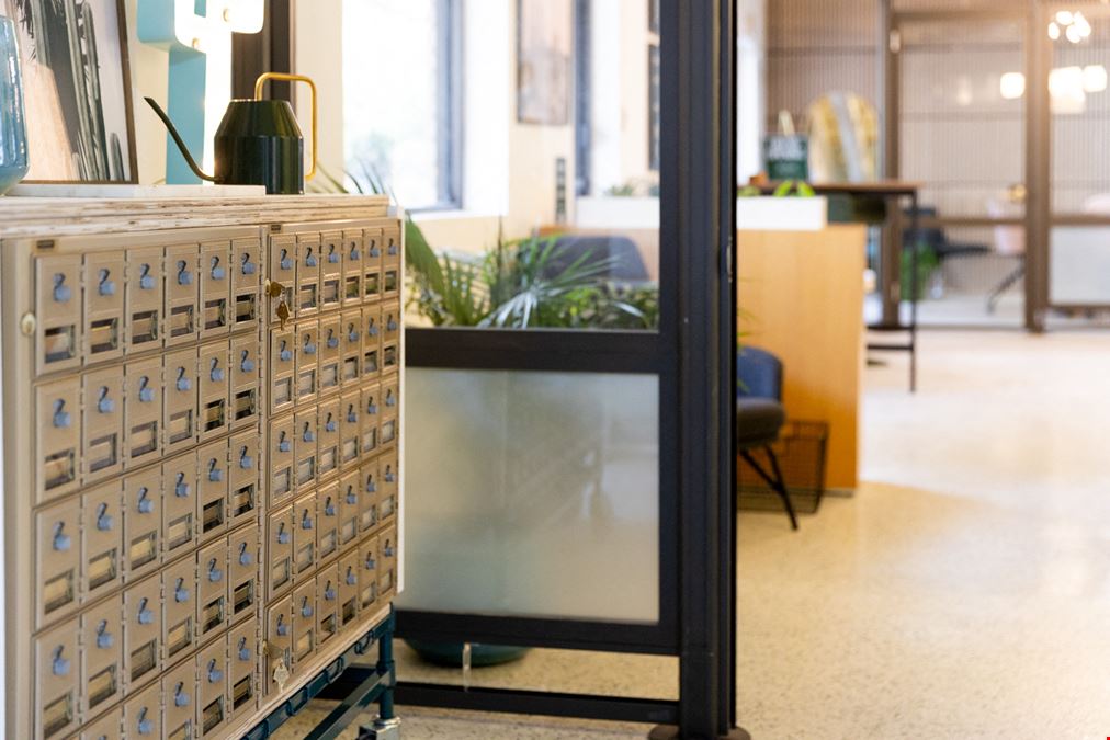 Section Desk Club - 804 Dalworth Street