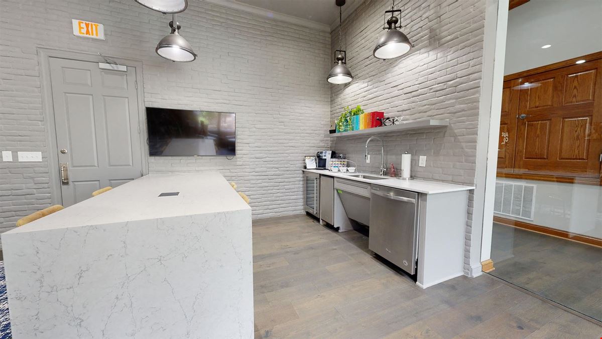 Apt CoWork at Cottonwood Ridgeview - Open Seating