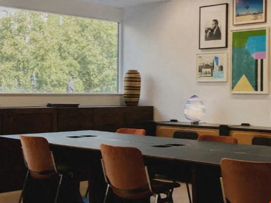 Soho Works -180 Strand