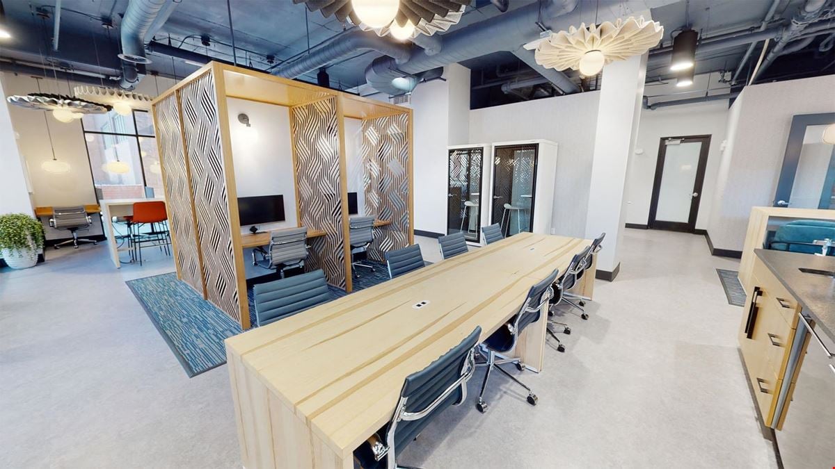 Apt CoWork at Park Avenue - Open Seating