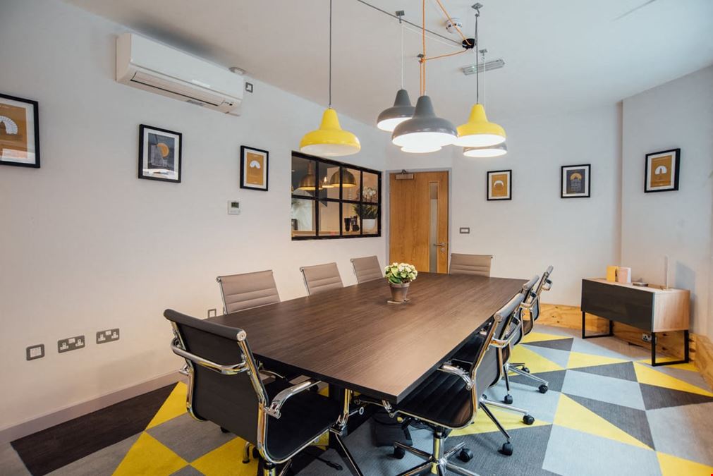 WIZU - Number Thirty Two