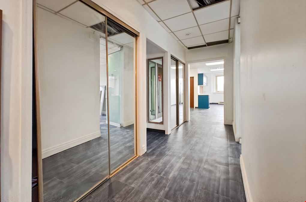 ON, St Catharines - Queen St