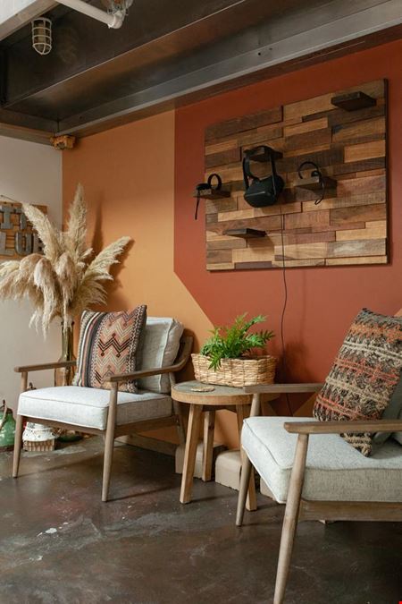 Unità Club Manhattan Beach