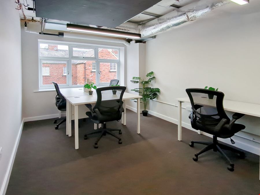 Crewe, Market Street