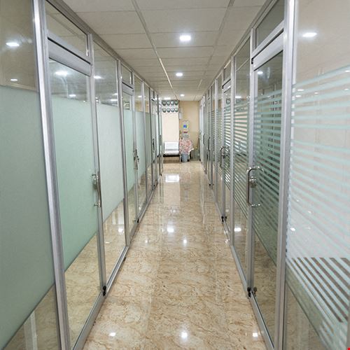 Krisan Infinite Spaces - Mayflower Valencia