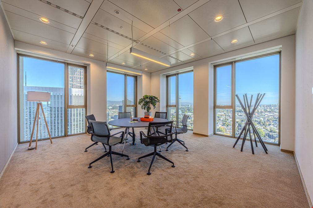 K1 Business Club - k1 BusinessClub Tower 185