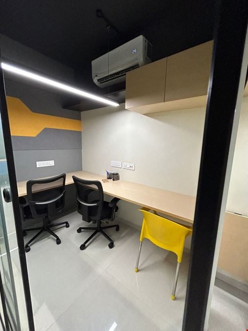 Solarium Business Center - CoStart