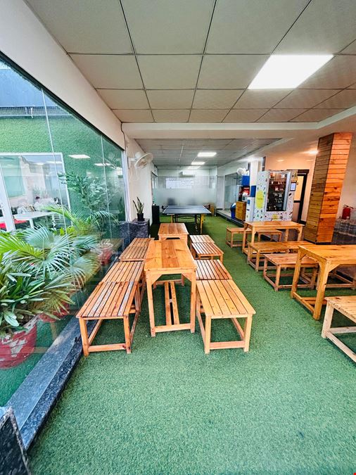 iWorkk - Coworking