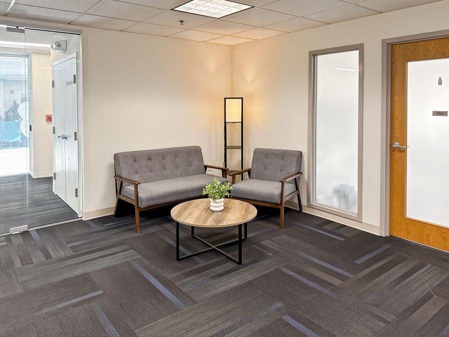 Regus - Westwood - University Ave
