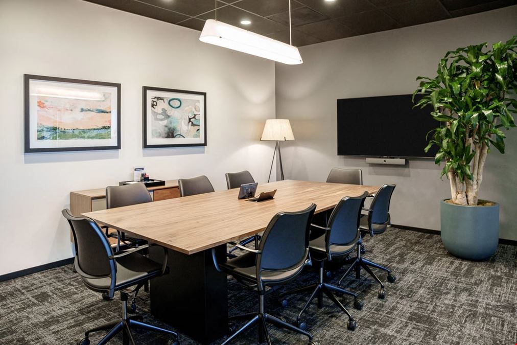 Industrious - Century City 1875 Park E