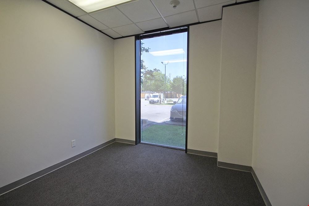 Workstyle Flexible Spaces - 2323 South Voss Road