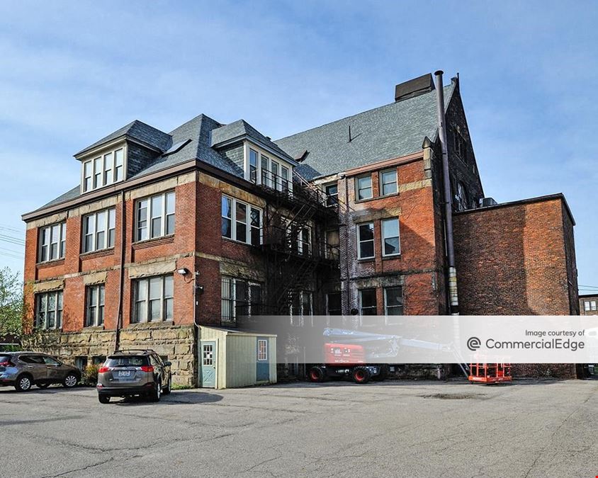 4403 Saint Clair Avenue