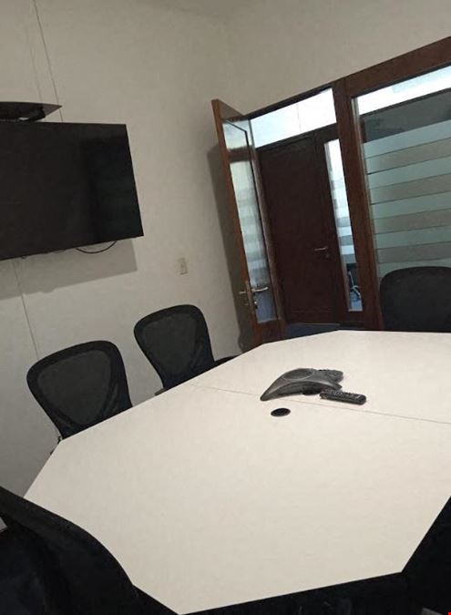 HUB De Negocios - Coporativo Alisos