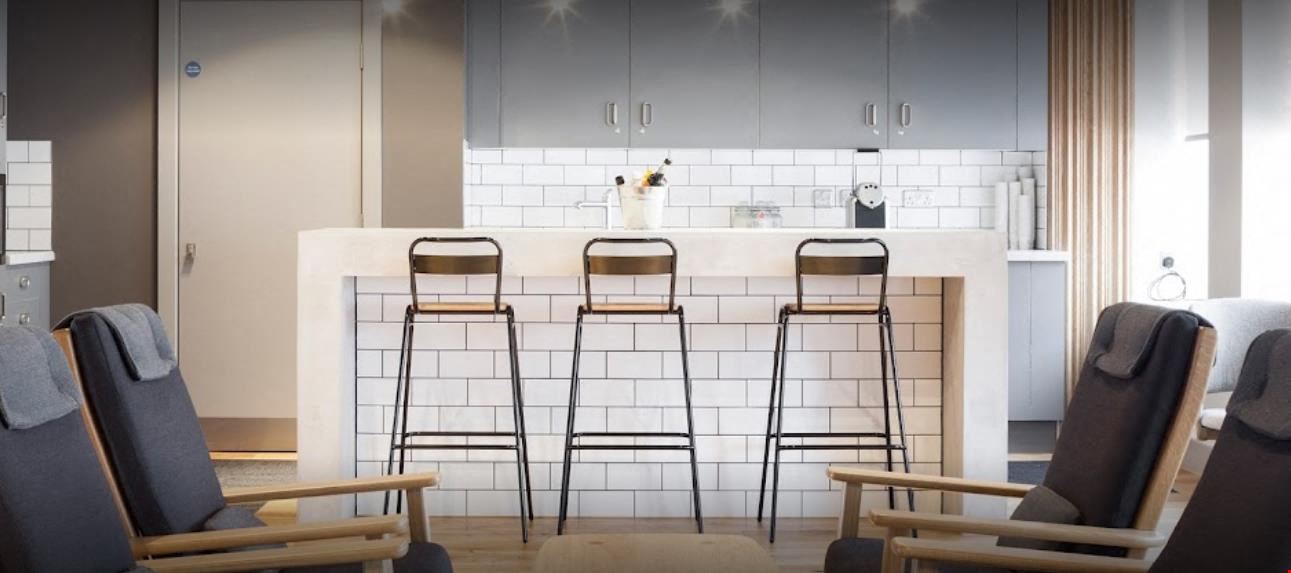 Fora - No.1 Aire Street