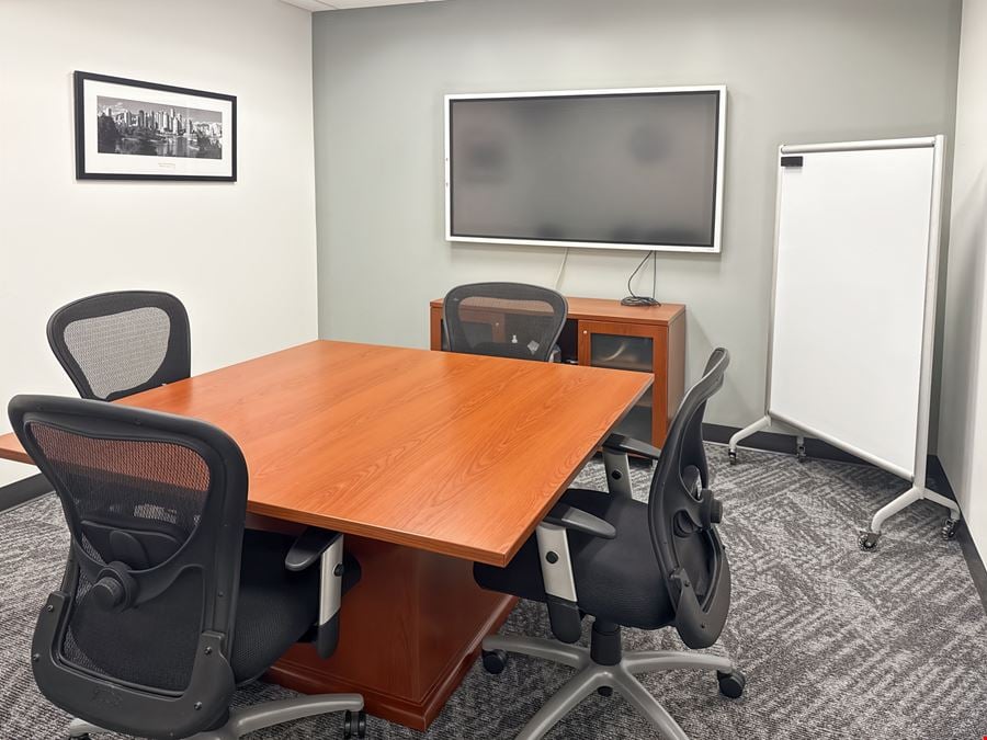 Regus - Meridian - The Village at