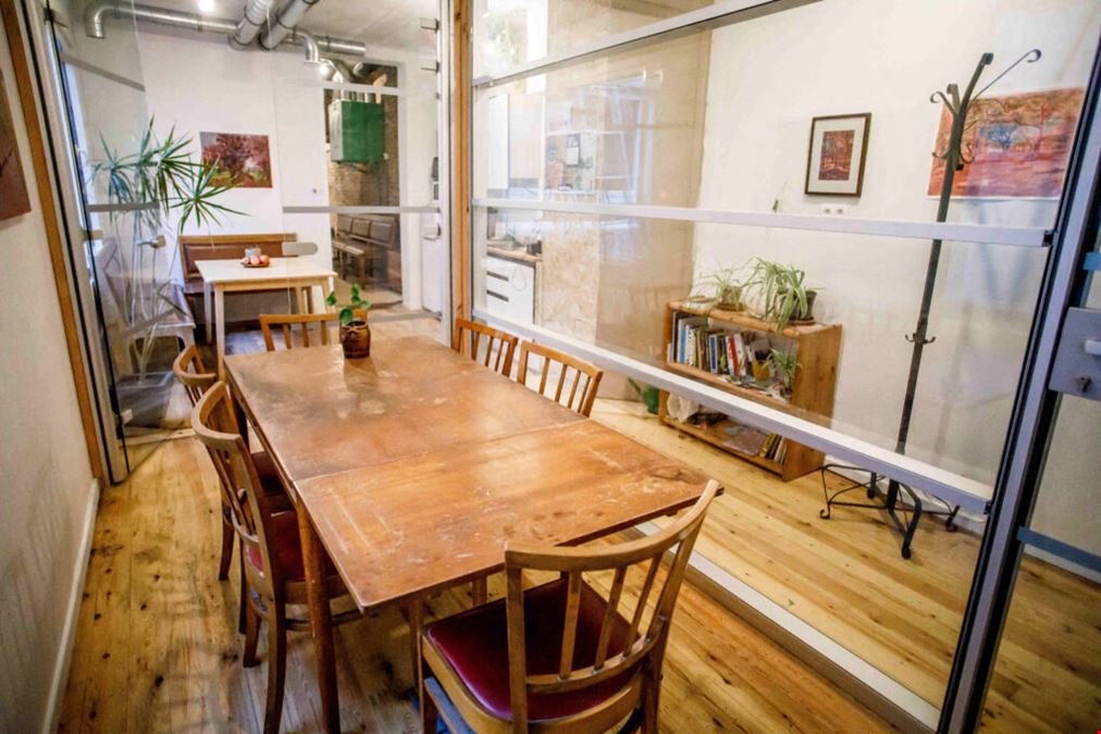 Flordi Coworking & Meeting Rooms