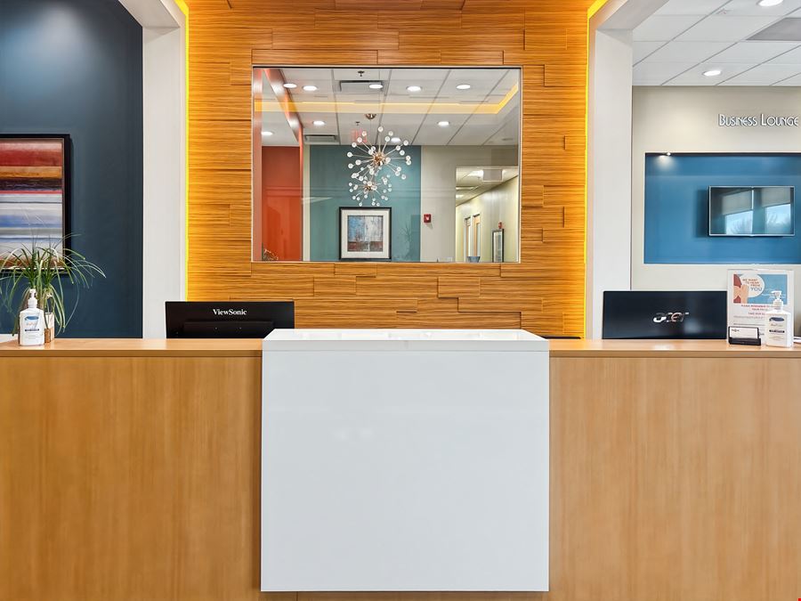 Regus - Naperville - Main Street Promenade