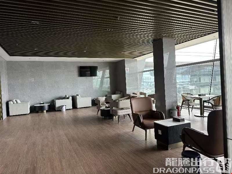 First Class Lounge (Dom T3) Longdongbao International Airport T3 Terminal