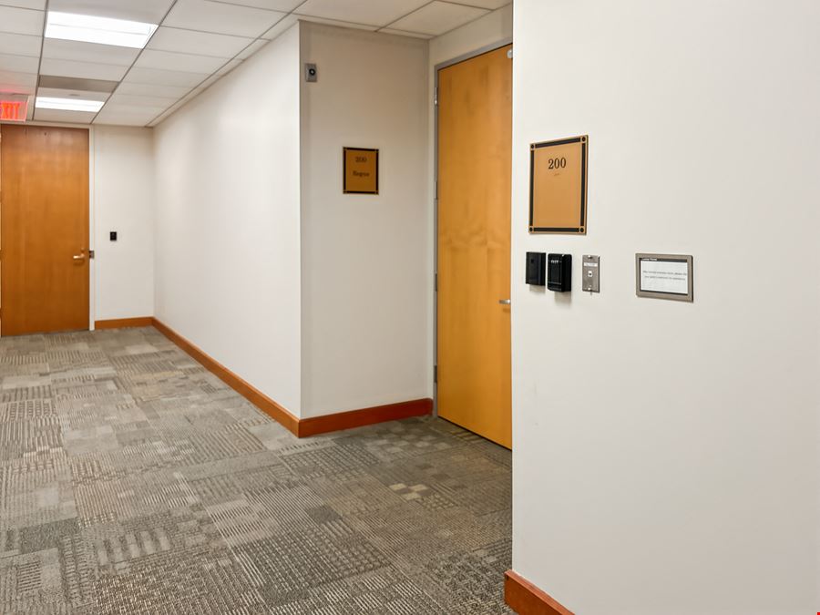 Regus - Burr Ridge - Village Center