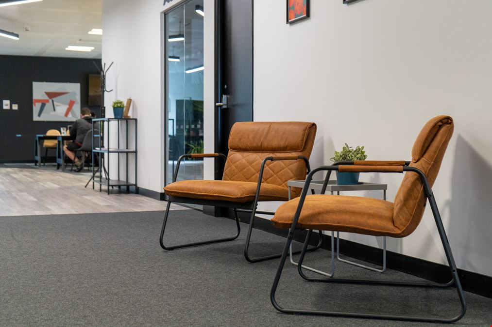 Avenue HQ - St Paul's Square