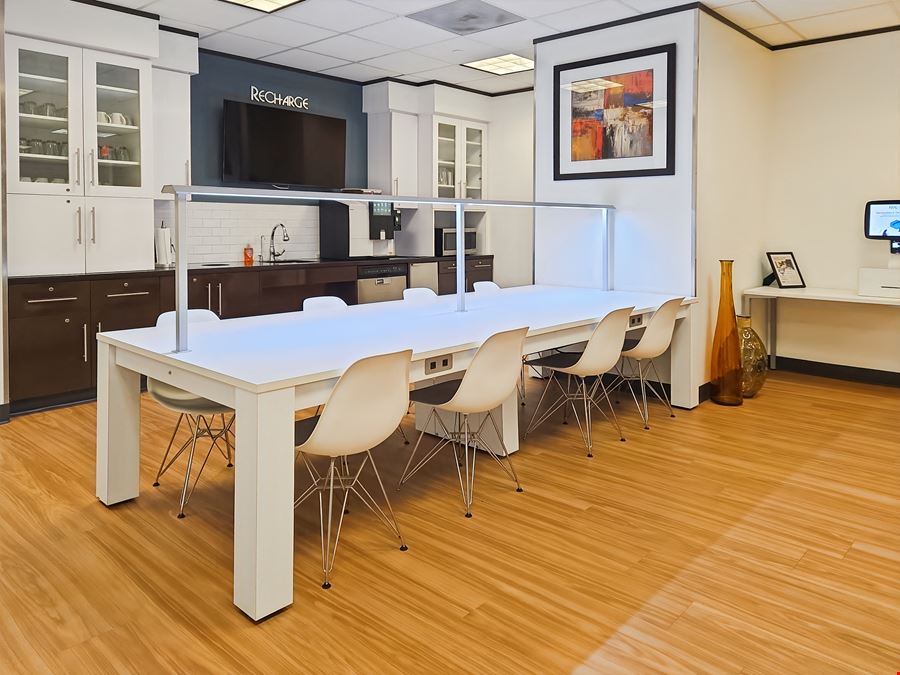 TX, Houston - Gateway I - Airport