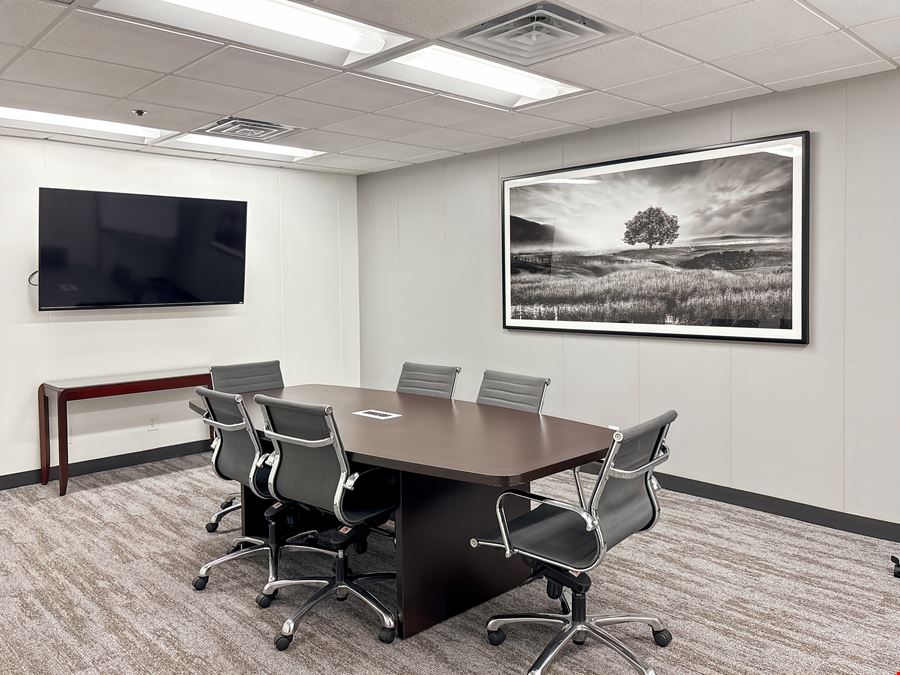 IA, West Des Moines - Valley West Drive