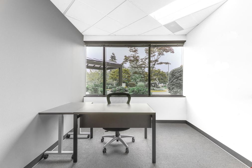 WA, Kirkland - Corporate Center