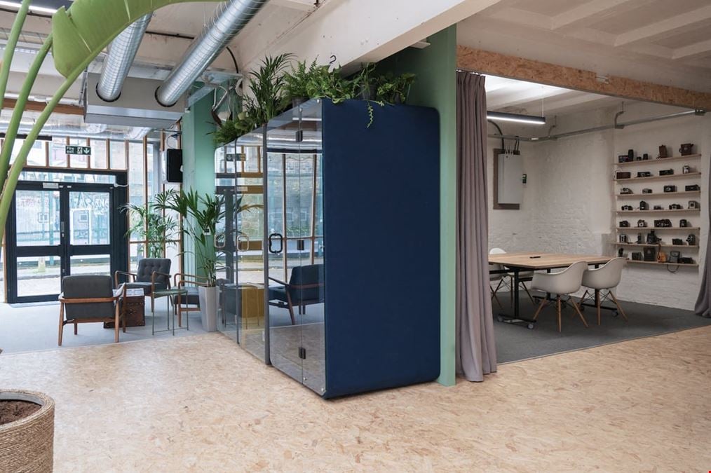 Canvas Offices - FOMO House