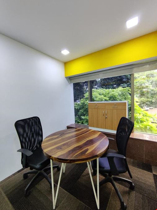 Community Coworks  - Solitaire Corporate Park