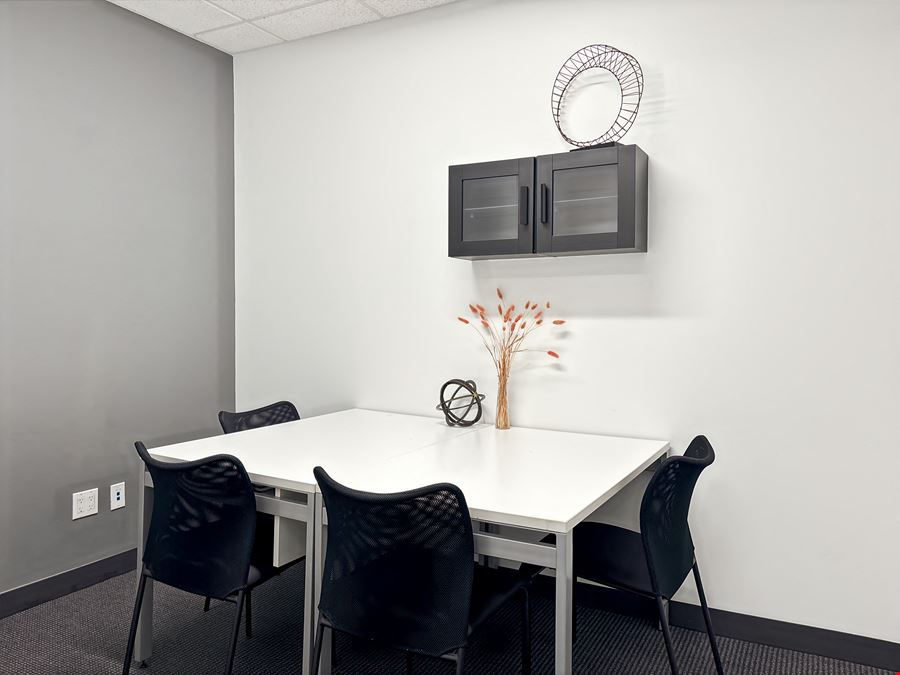 CA, Burbank - Burbank Business District