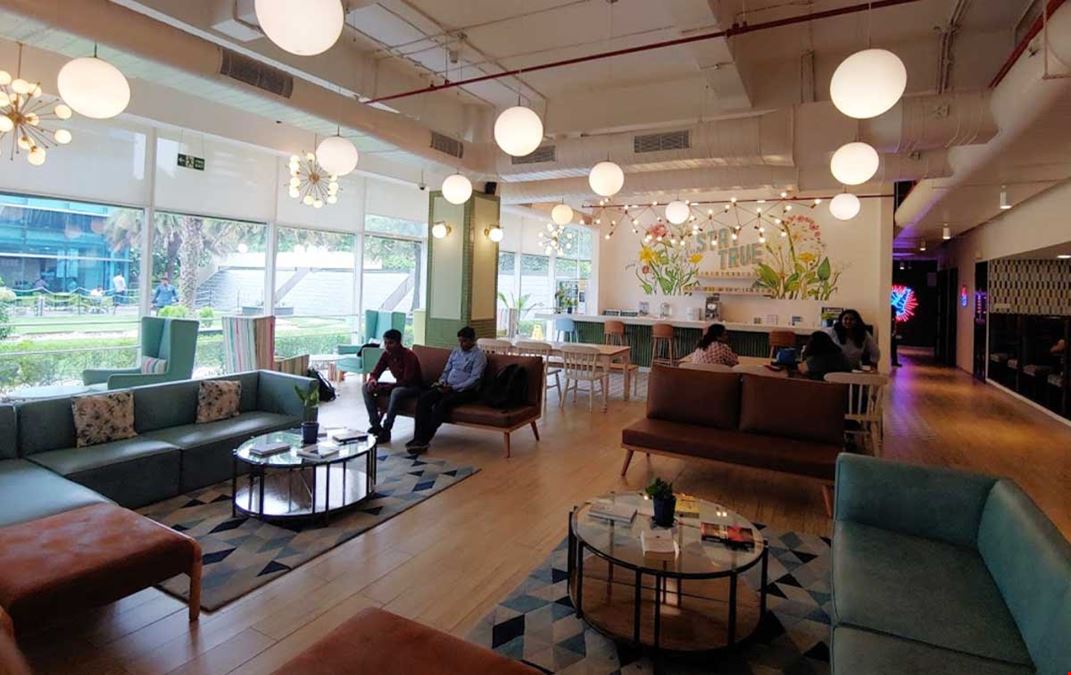 CoWrks - Golf Course Road