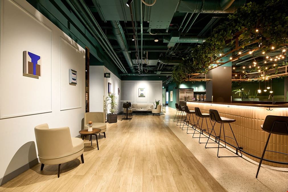 iQ Offices – 1155 Rue Metcalfe