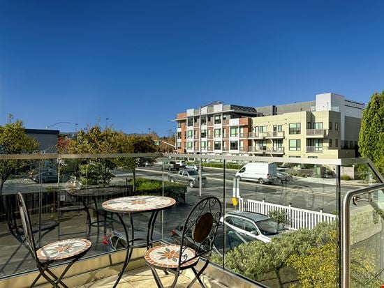 CA, Palo Alto - Page Mill Rd