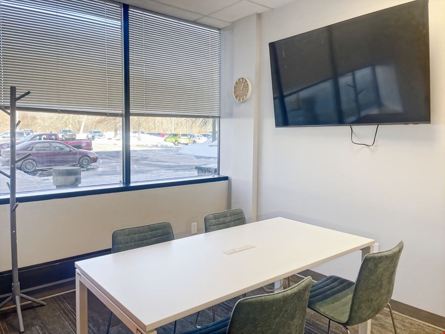 Regus - Enfield - King St