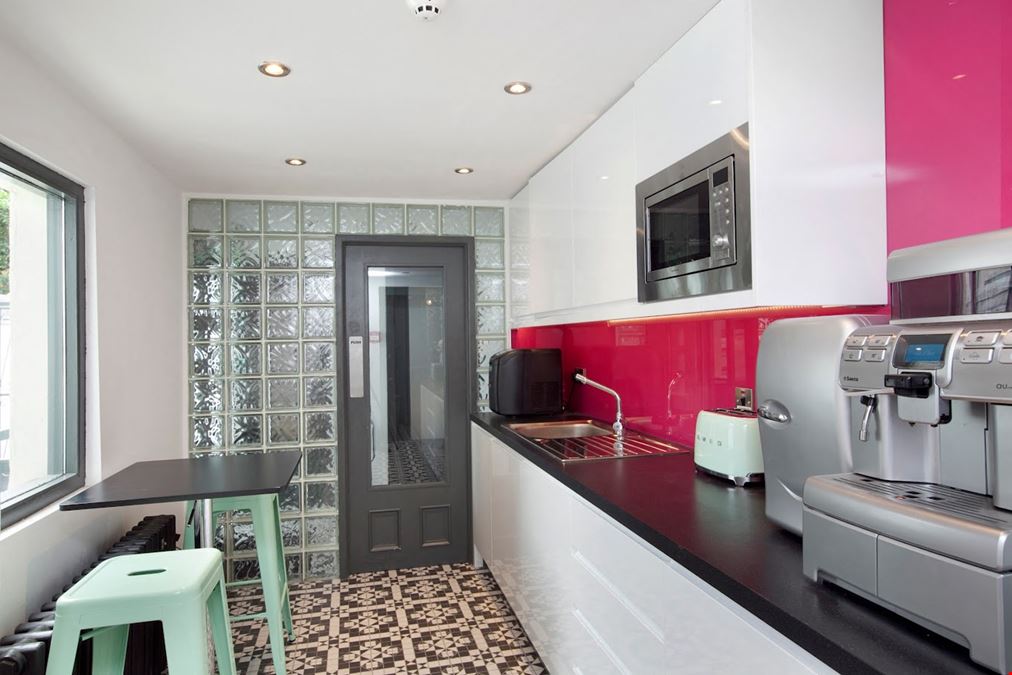 Iconic Offices - Number 9